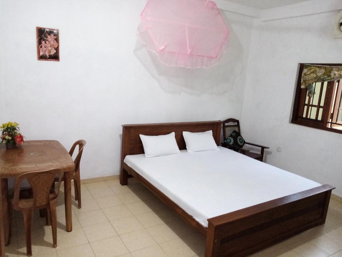 Hotel Sunny Side 89 Galle Exterior foto